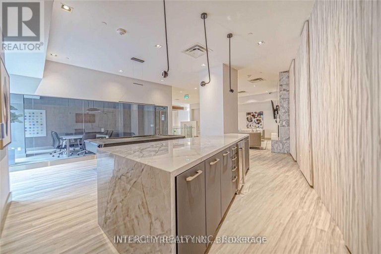 201 - 181 BEDFORD ROAD, Toronto (Annex), Ontario, M5R0C2