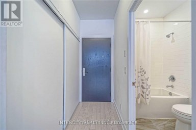 201 - 181 BEDFORD ROAD Toronto (Annex) Ontario photo 8