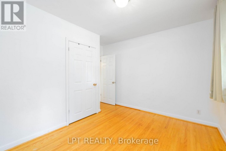 67 WOODTHORPE ROAD, Toronto (Victoria Village), Ontario, M4A1S6