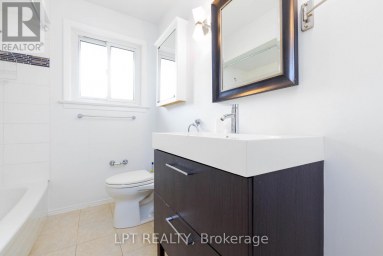 67 WOODTHORPE ROAD Toronto (Victoria Village) Ontario photo 18