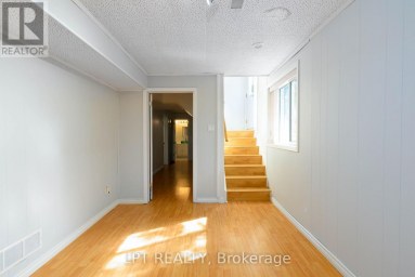 67 WOODTHORPE ROAD Toronto (Victoria Village) Ontario photo 23