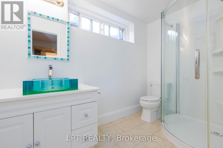 67 WOODTHORPE ROAD, Toronto (Victoria Village), Ontario, M4A1S6
