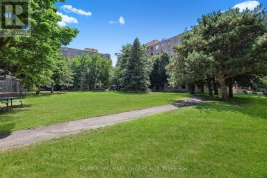 705 - 326 MAJOR MACKENZIE DRIVE E Richmond Hill (Crosby) Ontario photo 18