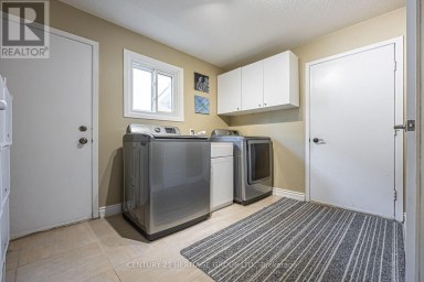 66 HOWLETT AVENUE Newmarket (Huron Heights-Leslie Valley) Ontario photo 15