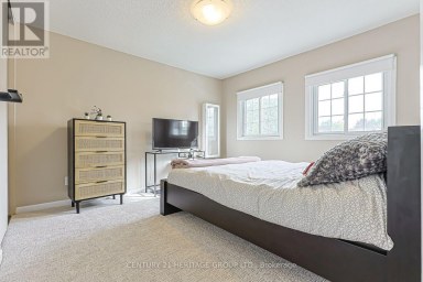 66 HOWLETT AVENUE Newmarket (Huron Heights-Leslie Valley) Ontario photo 24