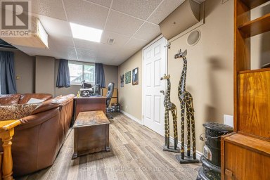 66 HOWLETT AVENUE Newmarket (Huron Heights-Leslie Valley) Ontario photo 34