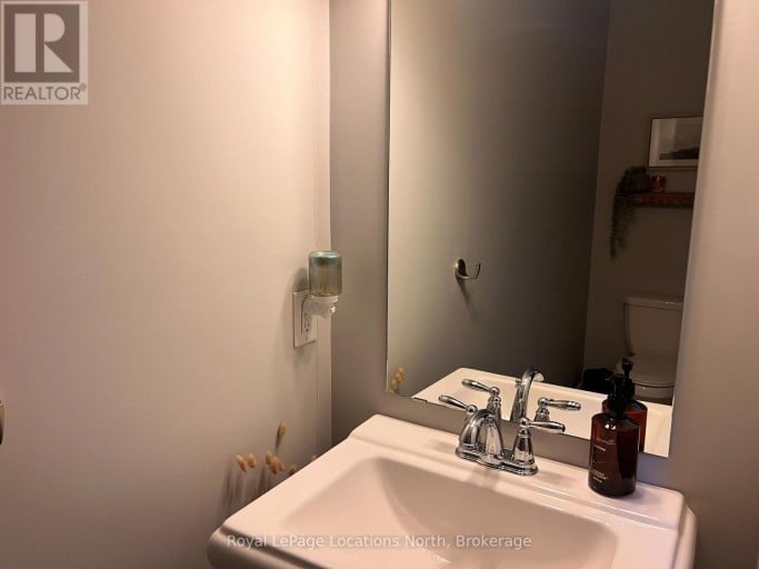 122 DELPHI LANE, Blue Mountains, Ontario, N0H1J0