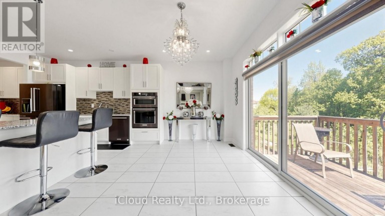 193 THORNBUSH BOULEVARD E, Brampton (Northwest Brampton), Ontario, L7A4R7