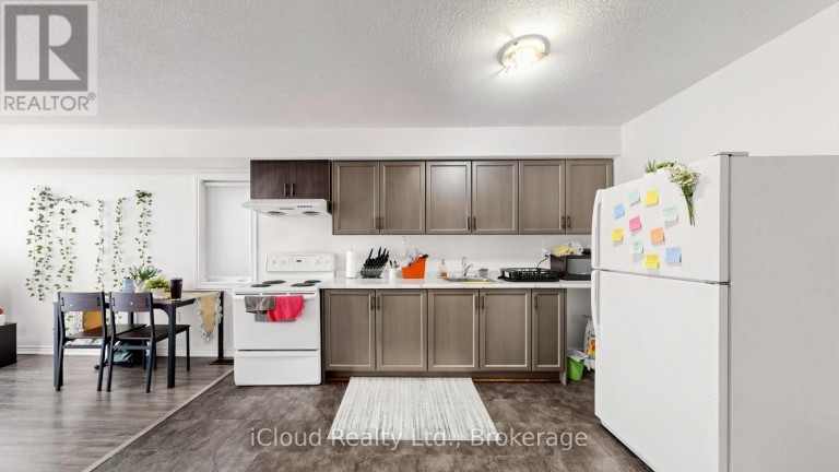 193 THORNBUSH BOULEVARD E, Brampton (Northwest Brampton), Ontario, L7A4R7
