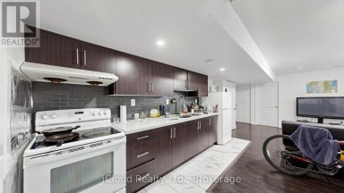 193 THORNBUSH BOULEVARD E Brampton (Northwest Brampton) Ontario photo 40