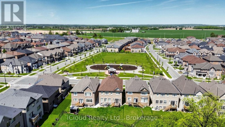193 THORNBUSH BOULEVARD E, Brampton (Northwest Brampton), Ontario, L7A4R7
