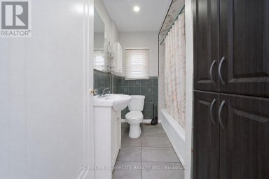 30 WOODWARD AVENUE Brampton (Brampton North) Ontario photo 15
