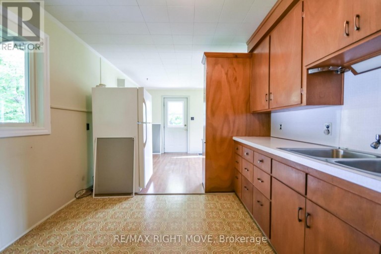 574 LAKE DALRYMPLE ROAD, Kawartha Lakes (Carden), Ontario, L0K1W0