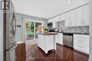 10 LINCOLN STREET Ajax (Central West) Ontario photo 10