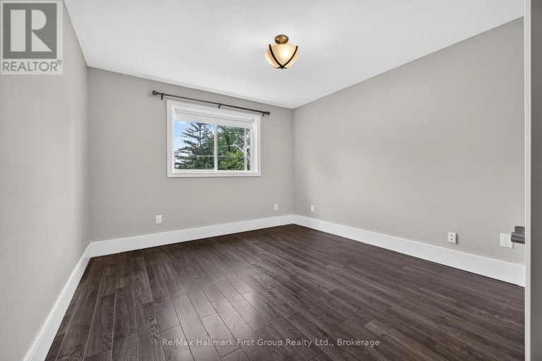 10 LINCOLN STREET, Ajax (Central West), Ontario, L1S6C8
