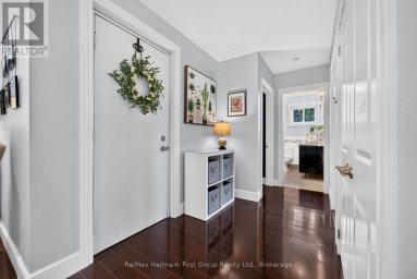 10 LINCOLN STREET Ajax (Central West) Ontario photo 5