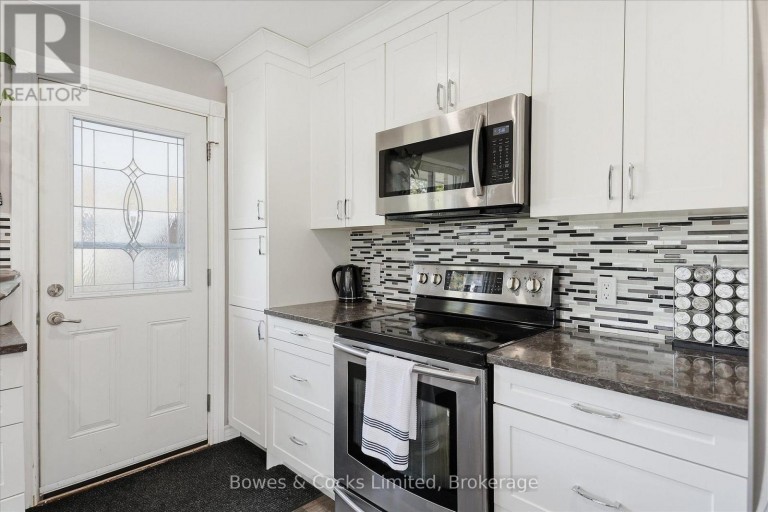 532 RAYMOND STREET, Peterborough (Northcrest Ward 5), Ontario, K9H5M9