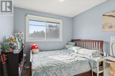 532 RAYMOND STREET Peterborough (Northcrest Ward 5) Ontario photo 25