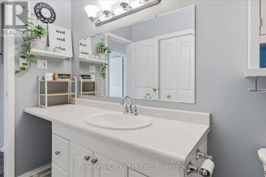 532 RAYMOND STREET Peterborough (Northcrest Ward 5) Ontario photo 27
