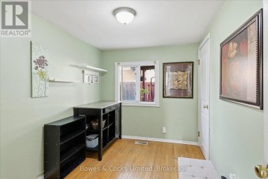 532 RAYMOND STREET Peterborough (Northcrest Ward 5) Ontario photo 29