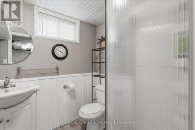 532 RAYMOND STREET Peterborough (Northcrest Ward 5) Ontario photo 35