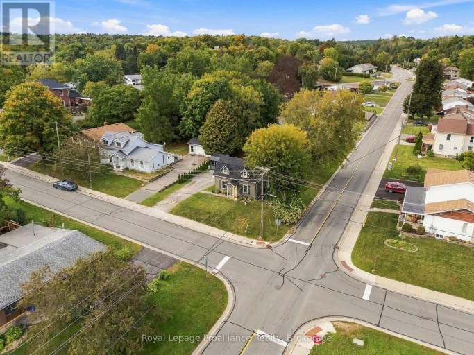 12 SINGLETON STREET, Brighton, Ontario, K0K1H0