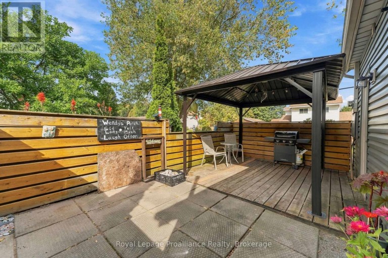 12 SINGLETON STREET, Brighton, Ontario, K0K1H0