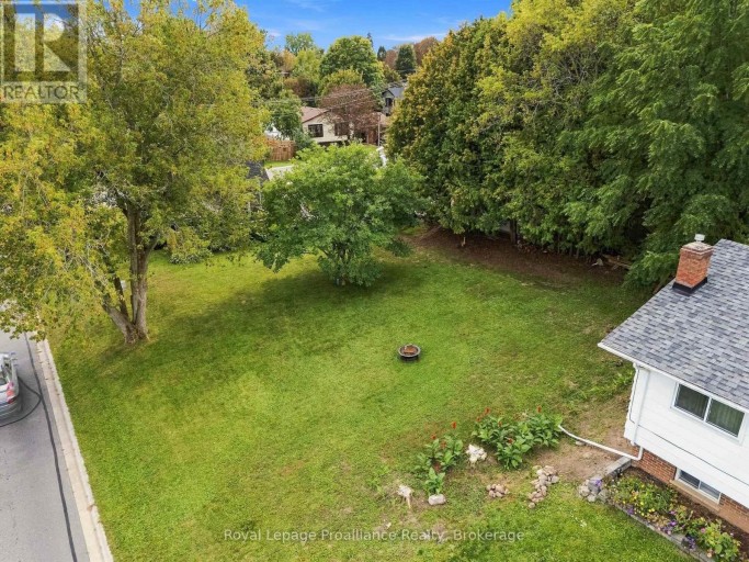 12 SINGLETON STREET, Brighton, Ontario, K0K1H0