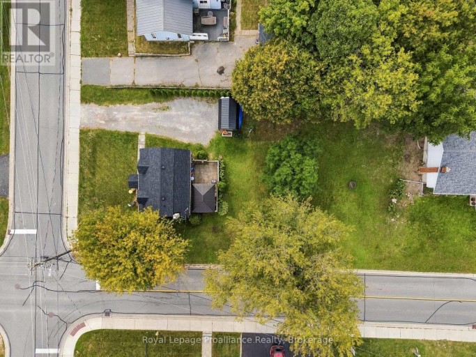 12 SINGLETON STREET, Brighton, Ontario, K0K1H0