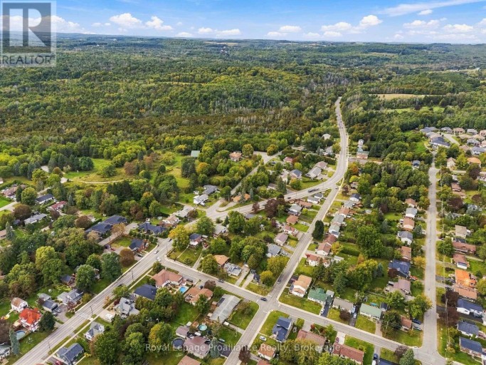 12 SINGLETON STREET, Brighton, Ontario, K0K1H0