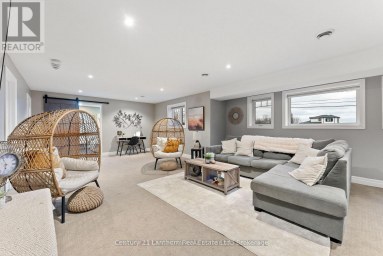 20846 LOYALIST PARKWAY Prince Edward County (Ameliasburg Ward) Ontario photo 17