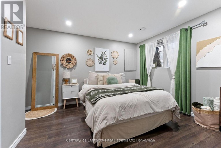 20846 LOYALIST PARKWAY, Prince Edward County (Ameliasburg Ward), Ontario, K0K1T0