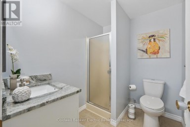 1988 MAPLERIDGE DRIVE Peterborough (Monaghan Ward 2) Ontario photo 23