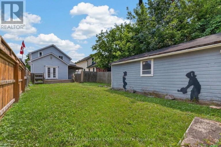 625 UNION STREET, Peterborough (Town Ward 3), Ontario, K9H3V4