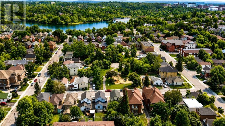 625 UNION STREET, Peterborough (Town Ward 3), Ontario, K9H3V4