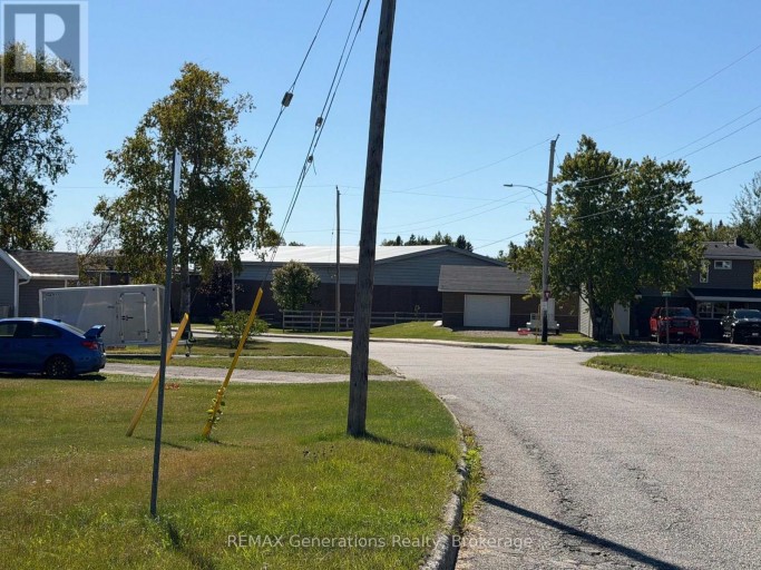 36 HUDSON DRIVE N, Terrace Bay, Ontario, P0T2W0