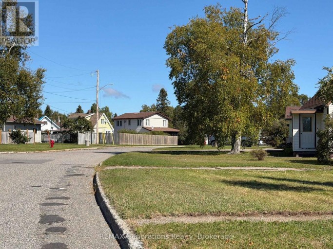 36 HUDSON DRIVE N, Terrace Bay, Ontario, P0T2W0