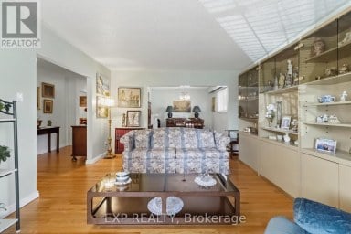 152 HILDA AVENUE Toronto (Newtonbrook West) Ontario photo 11