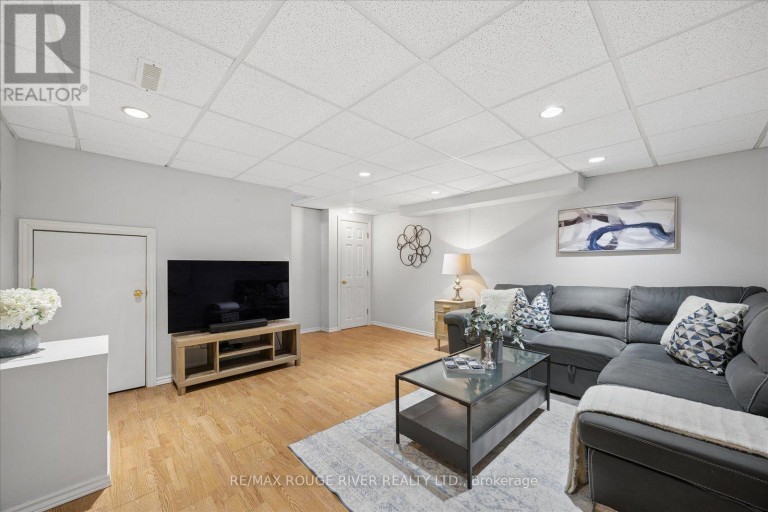 371 ORMOND DRIVE, Oshawa (Samac), Ontario, L1K1J3