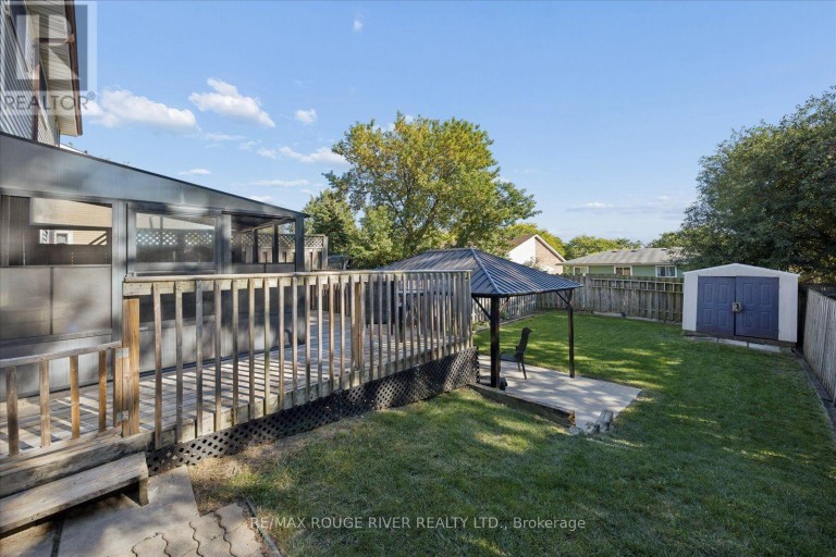 371 ORMOND DRIVE, Oshawa (Samac), Ontario, L1K1J3