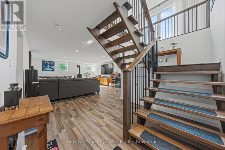 103 UGOVSEK CRESCENT, Meaford, Ontario, N0H1B0