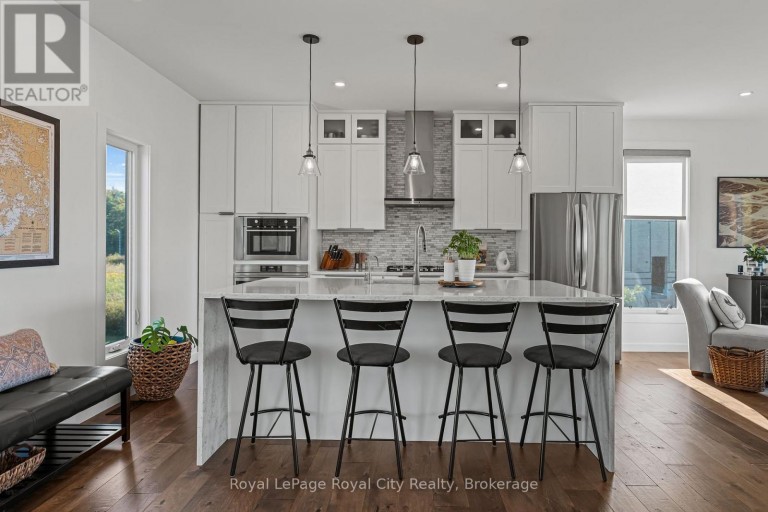 103 UGOVSEK CRESCENT, Meaford, Ontario, N0H1B0