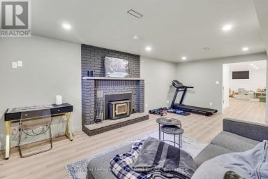 1045 LEBANON DRIVE Innisfil (Alcona) Ontario photo 35