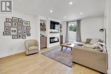 1045 LEBANON DRIVE Innisfil (Alcona) Ontario photo 8