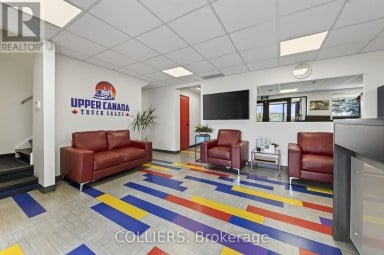 2337 BOWMAN STREET Innisfil Ontario photo 8