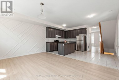 15 SISSONS WAY Markham (Cedar Grove) Ontario photo 4