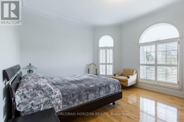 16 ROSEGARDEN DRIVE, Brampton (Toronto Gore Rural Estate), Ontario, L6P0E6
