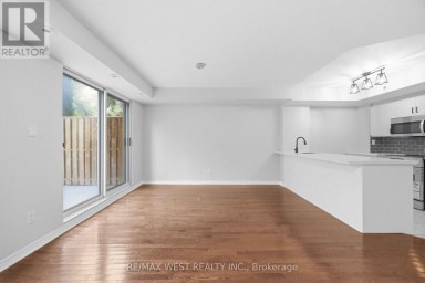 122 - 20 ELSIE LANE Toronto (Dovercourt-Wallace Emerson-Junction) Ontario photo 13