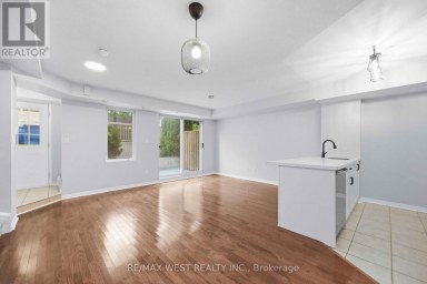 122 - 20 ELSIE LANE Toronto (Dovercourt-Wallace Emerson-Junction) Ontario photo 15
