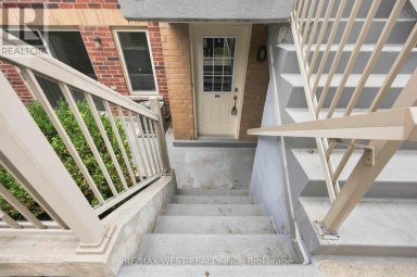122 - 20 ELSIE LANE Toronto (Dovercourt-Wallace Emerson-Junction) Ontario photo 2